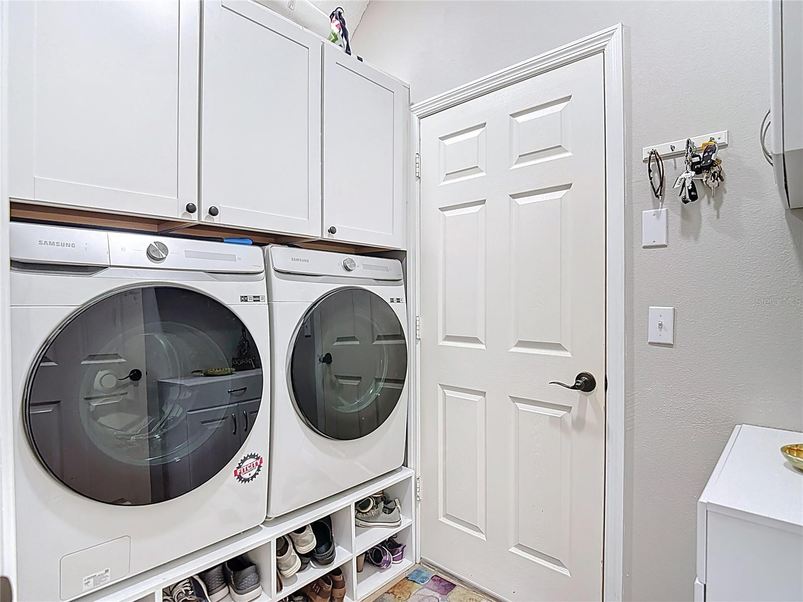 STONE RIDGE AT HIGHWOODS PRESE - Residential