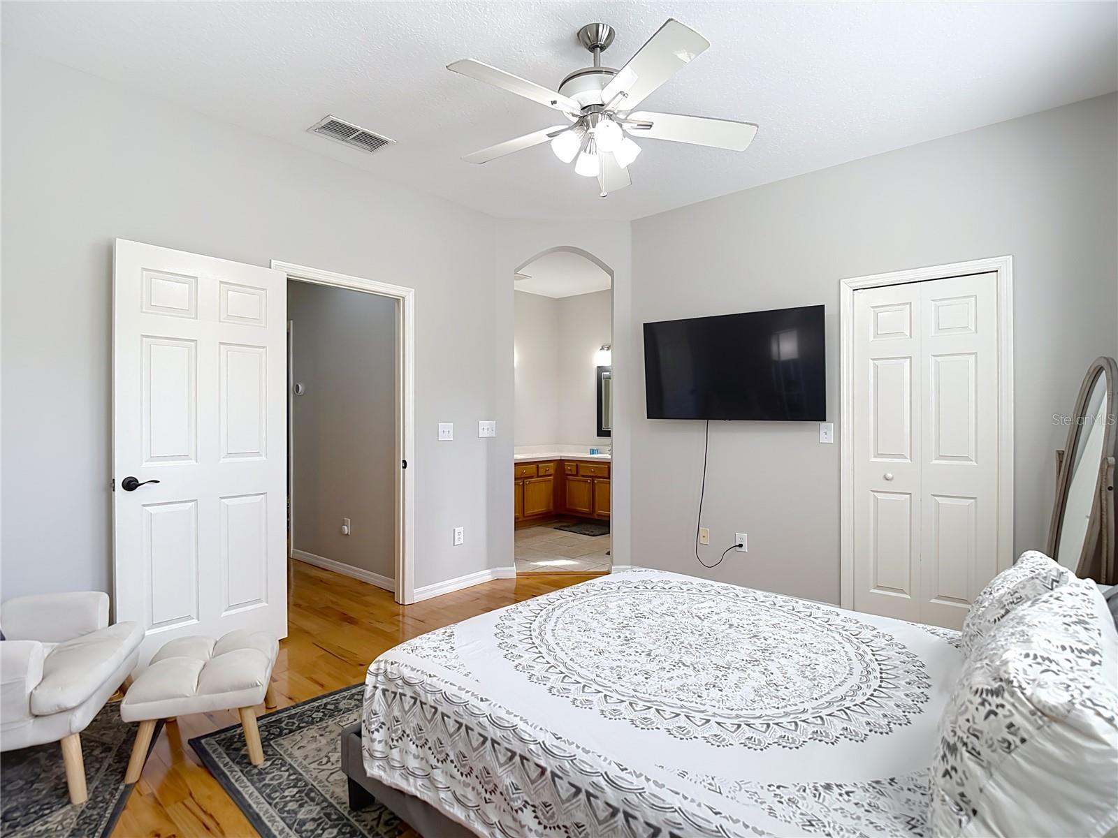 STONE RIDGE AT HIGHWOODS PRESE - Residential