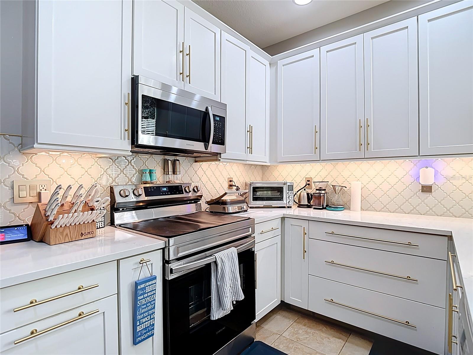 STONE RIDGE AT HIGHWOODS PRESE - Residential