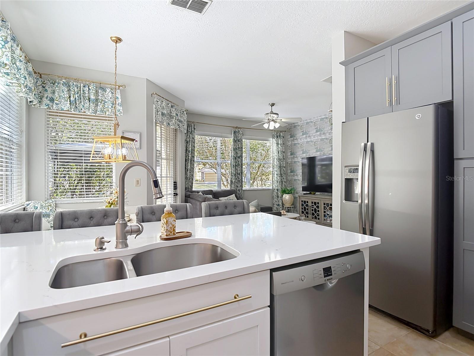 STONE RIDGE AT HIGHWOODS PRESE - Residential