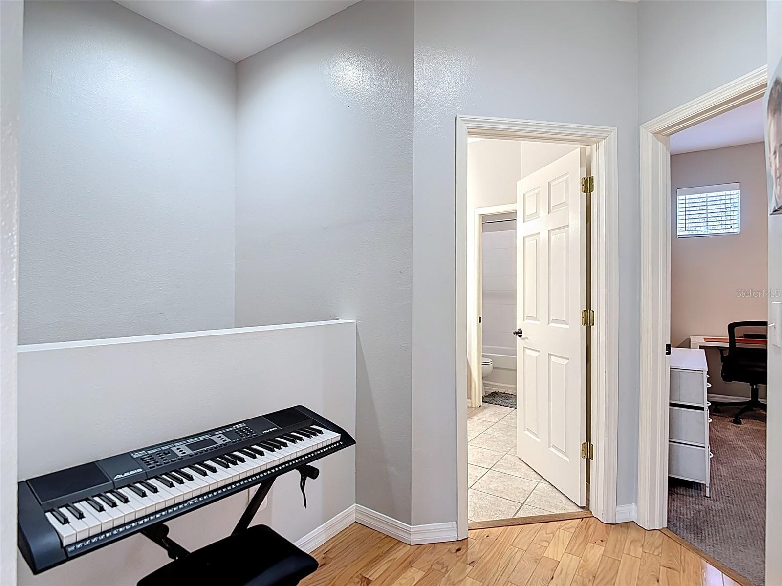 STONE RIDGE AT HIGHWOODS PRESE - Residential