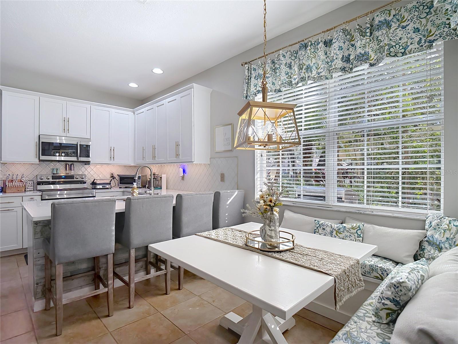 STONE RIDGE AT HIGHWOODS PRESE - Residential