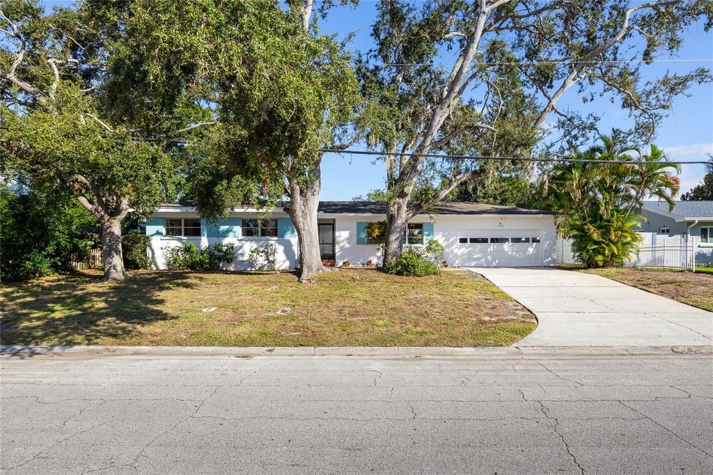 Photo of 1198 Fairway Drive, Dunedin, FL 34698 (MLS # TB8441160)