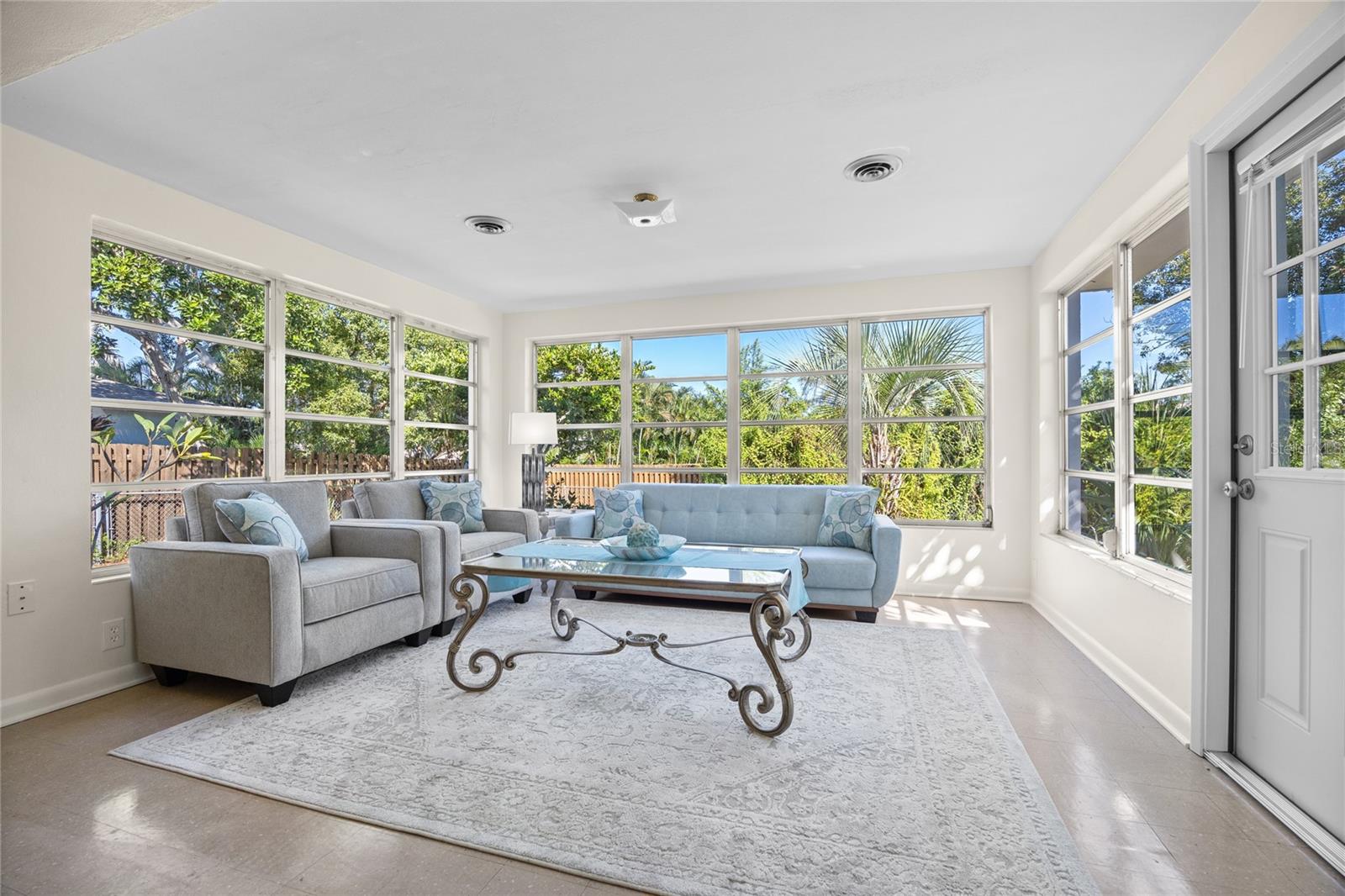 FAIRWAY ESTATES 1ST ADD - Residential