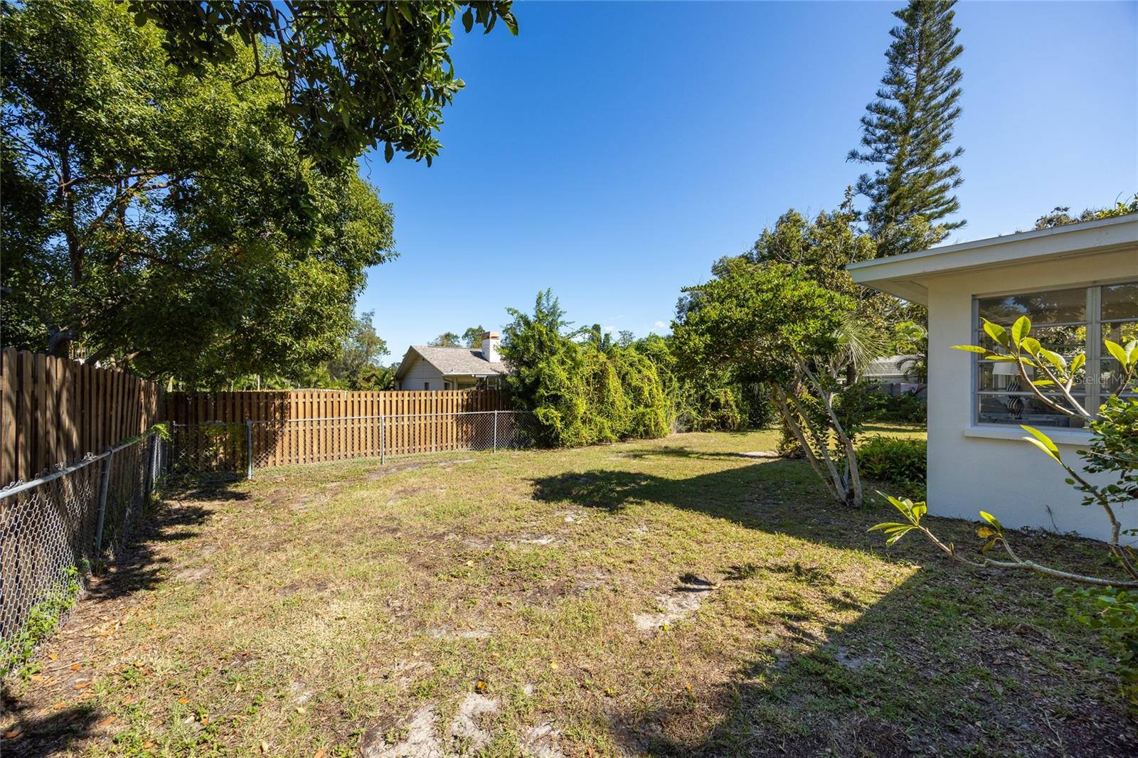 FAIRWAY ESTATES 1ST ADD - Residential