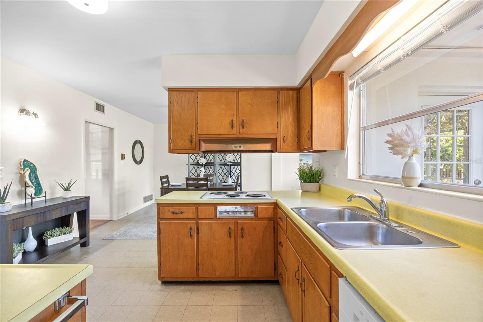 FAIRWAY ESTATES 1ST ADD - Residential