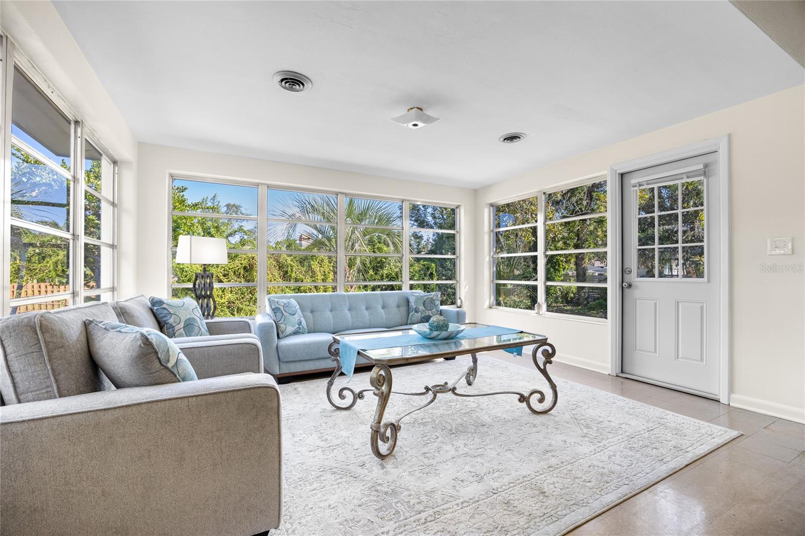 FAIRWAY ESTATES 1ST ADD - Residential