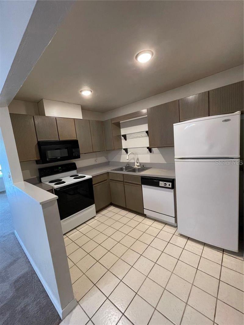 3504 NW 37TH AVENUE