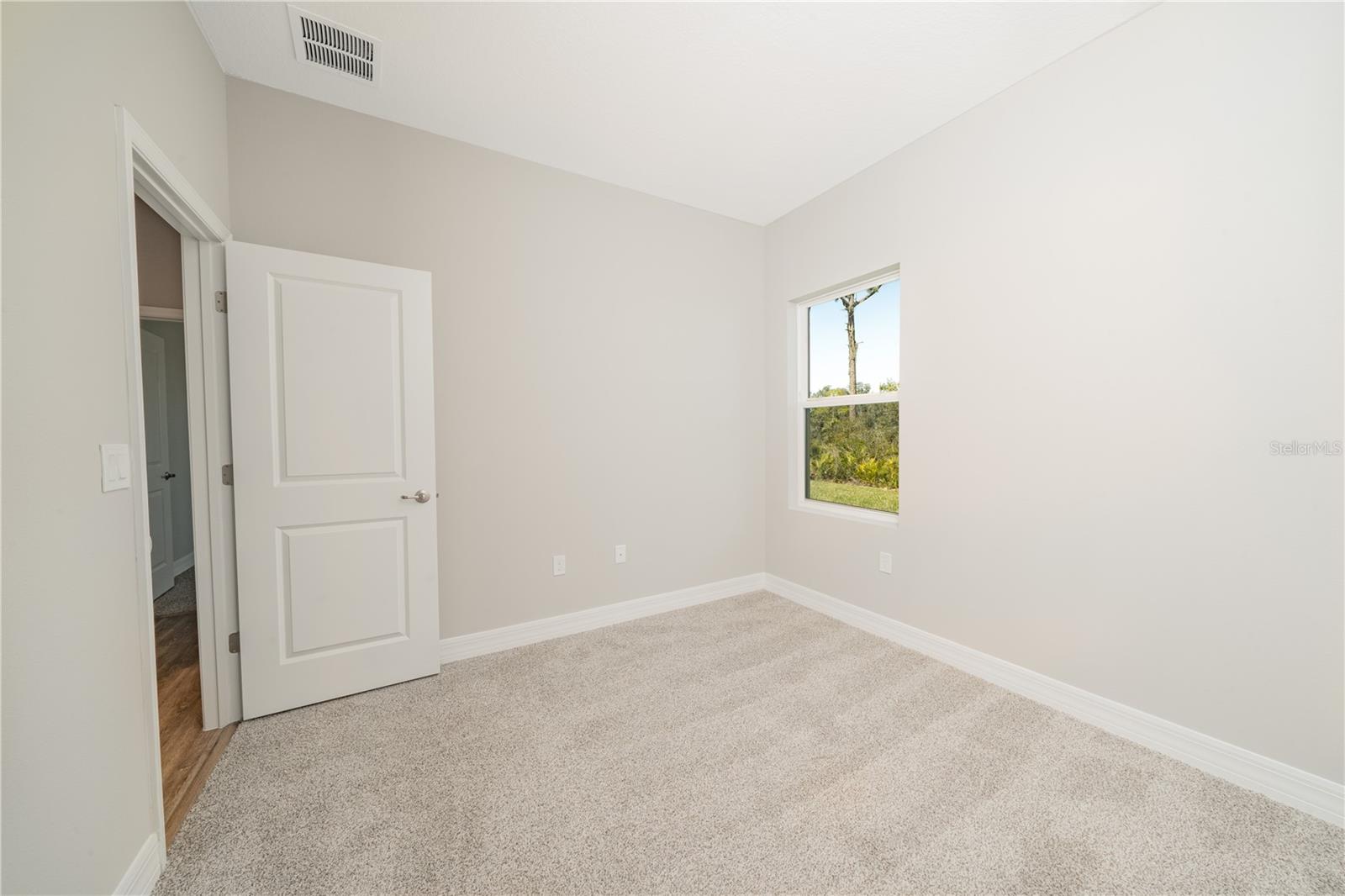 SUN N LAKE - Residential