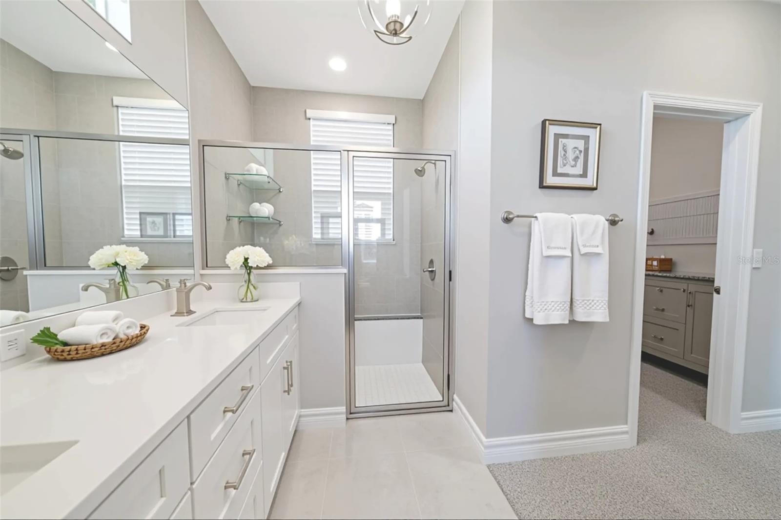 SUN N LAKE - Residential