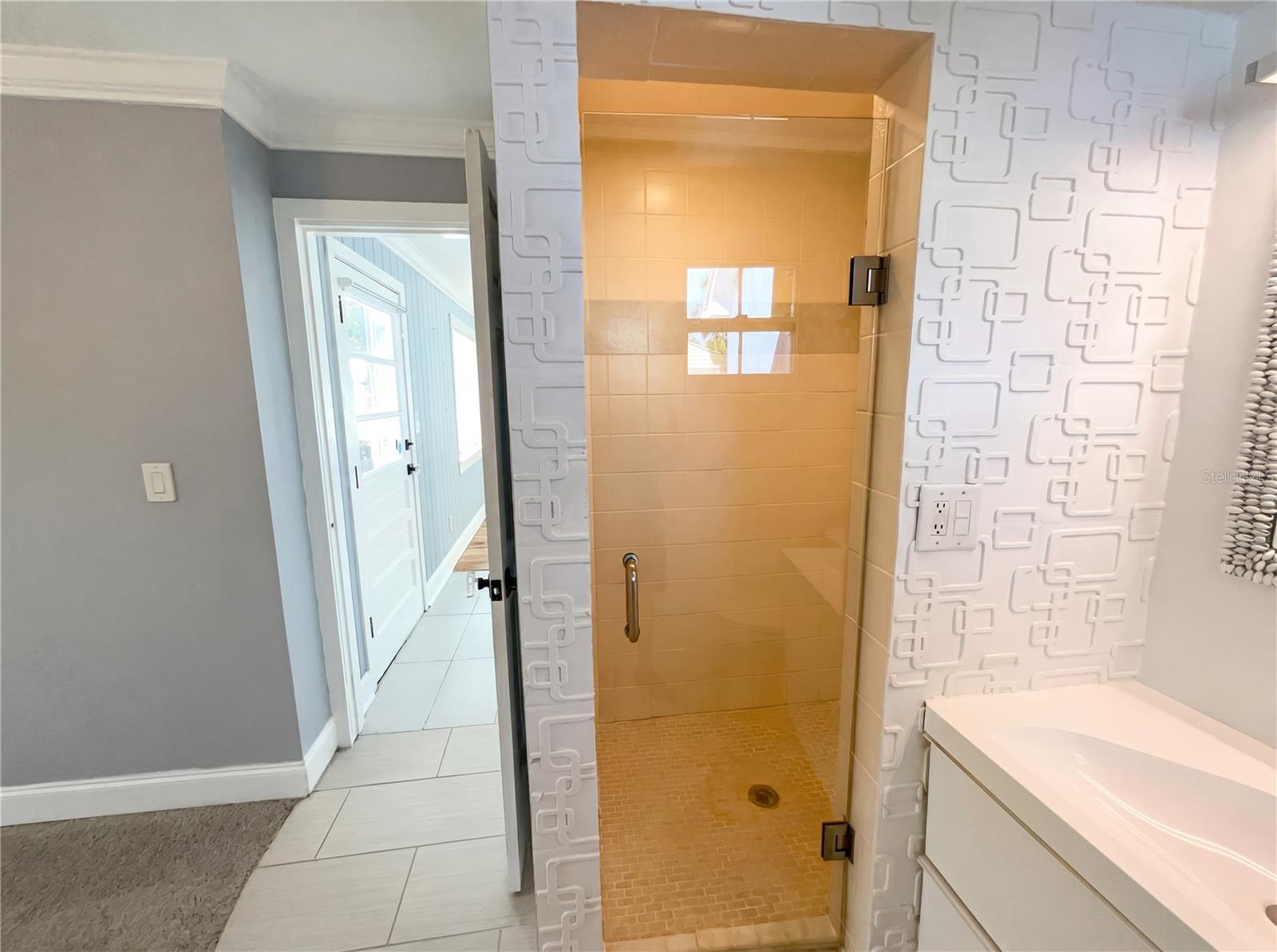CAPE BREEZE - Residential