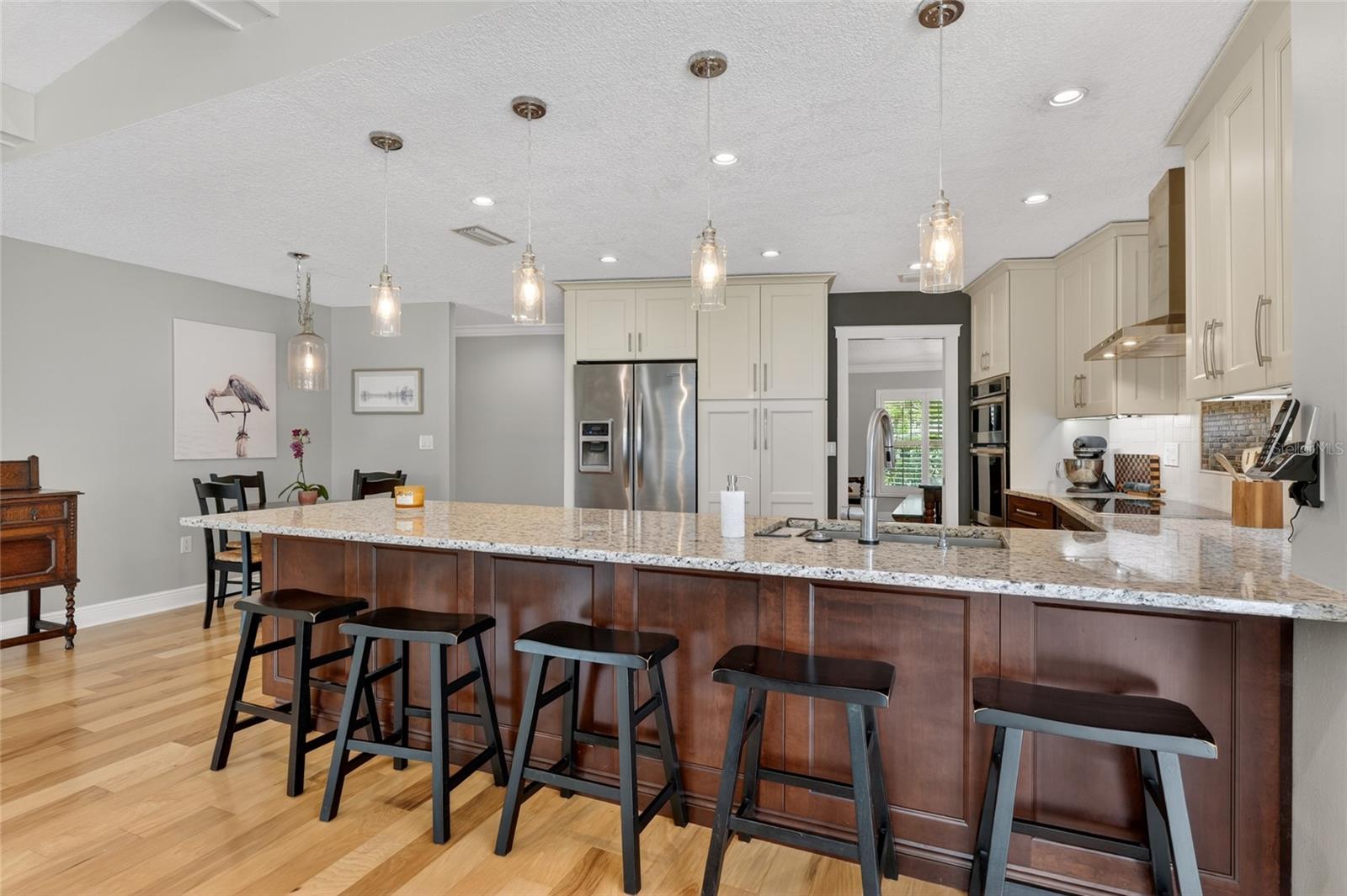 LAKE MAGDALENE MANORS - Residential