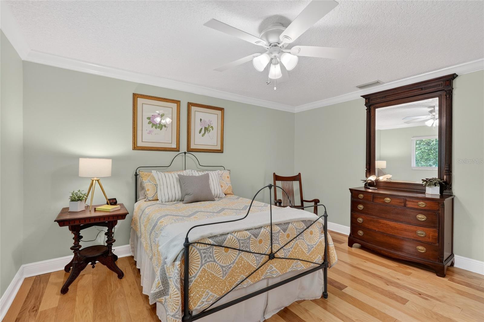 LAKE MAGDALENE MANORS - Residential