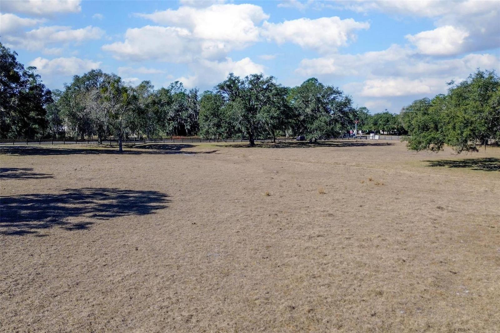 DOMINGO REYES GRANT - Land