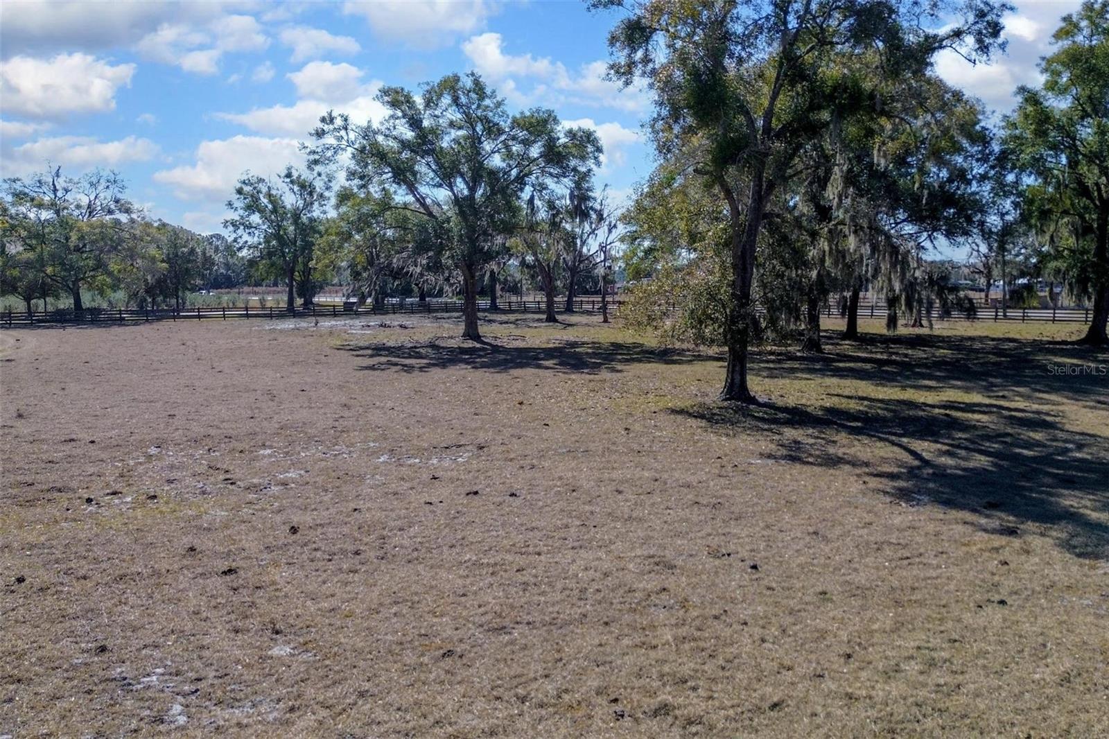 DOMINGO REYES GRANT - Land