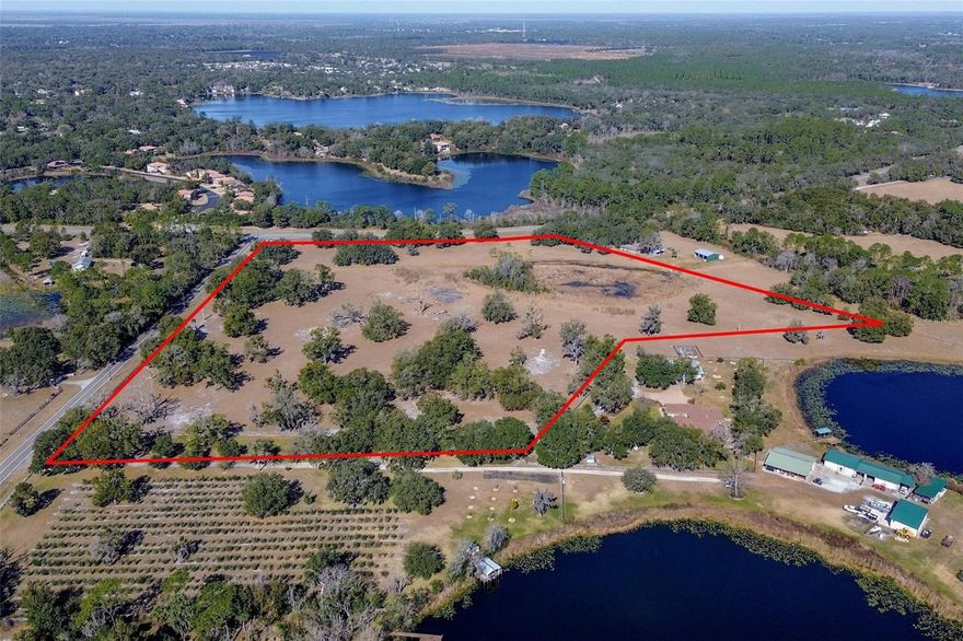 Just listed! 22.30 acres currently zoned agricultural, featuring well-maintained fields and fully fenced. Conveniently located minutes from Downtown DeLand, SunRail, Amtrak, and the St. Johns River. Ideal for agriculture, a private estate, or future development, with beaches just a short drive away.