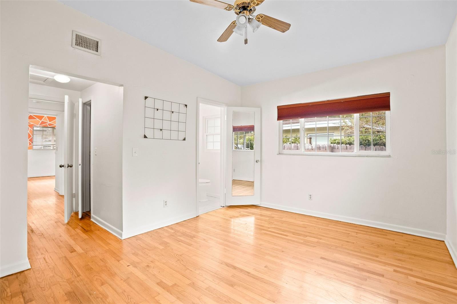 BROOKHILL - Residential Lease