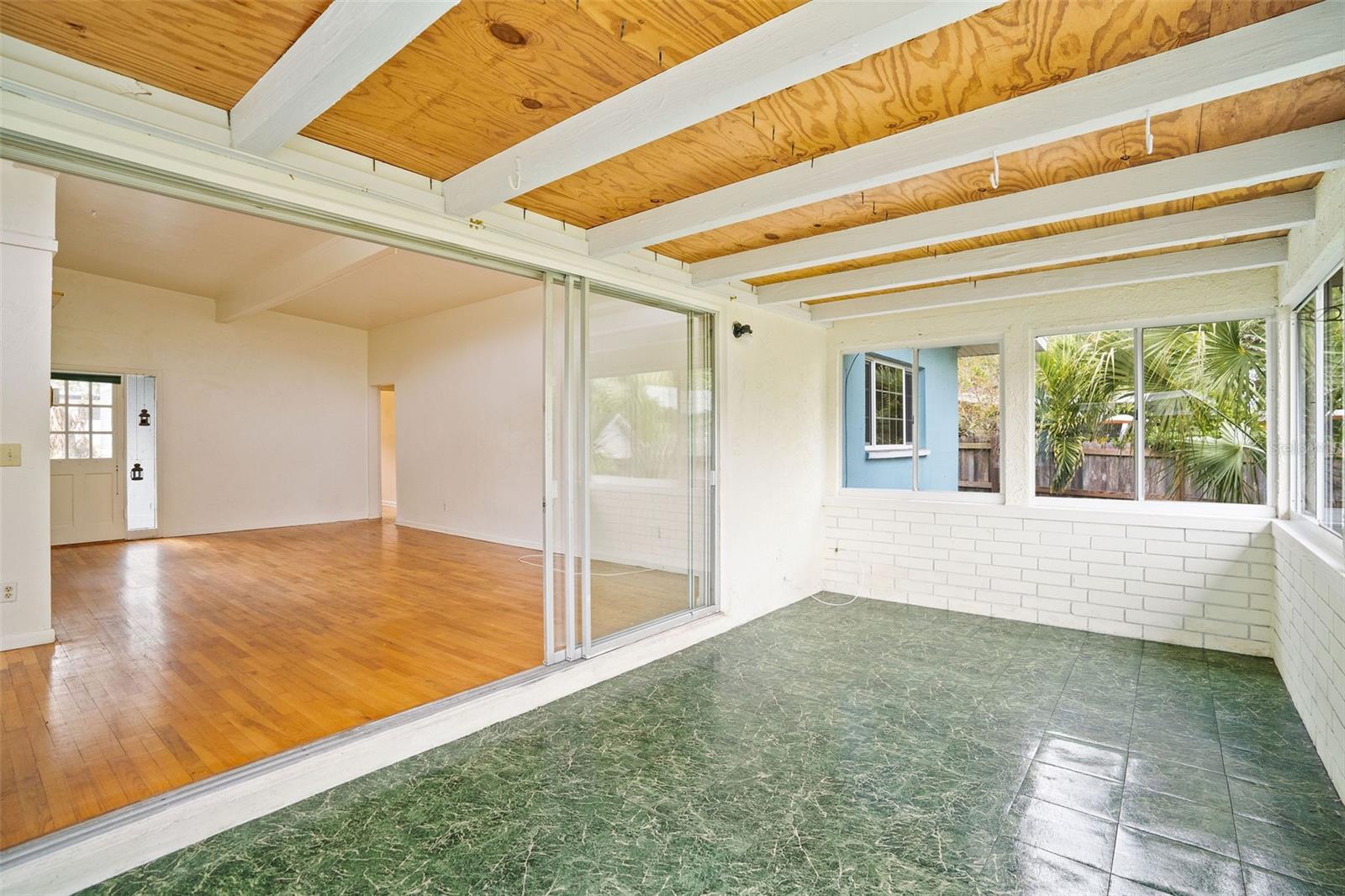 BROOKHILL - Residential Lease