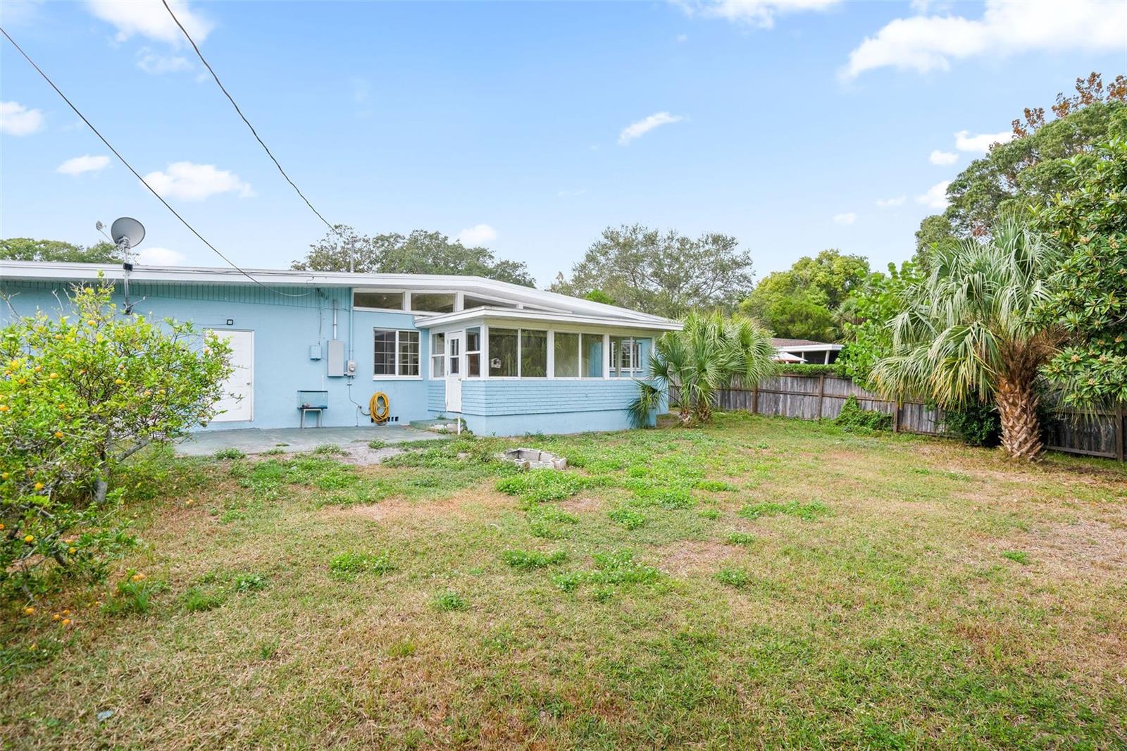 BROOKHILL - Residential Lease