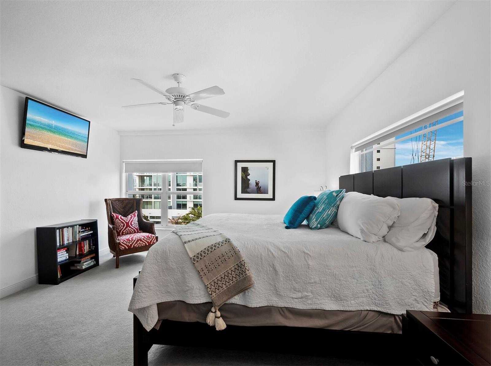 HARBOR VIEW ON GOLDEN GATE POINT - Residential