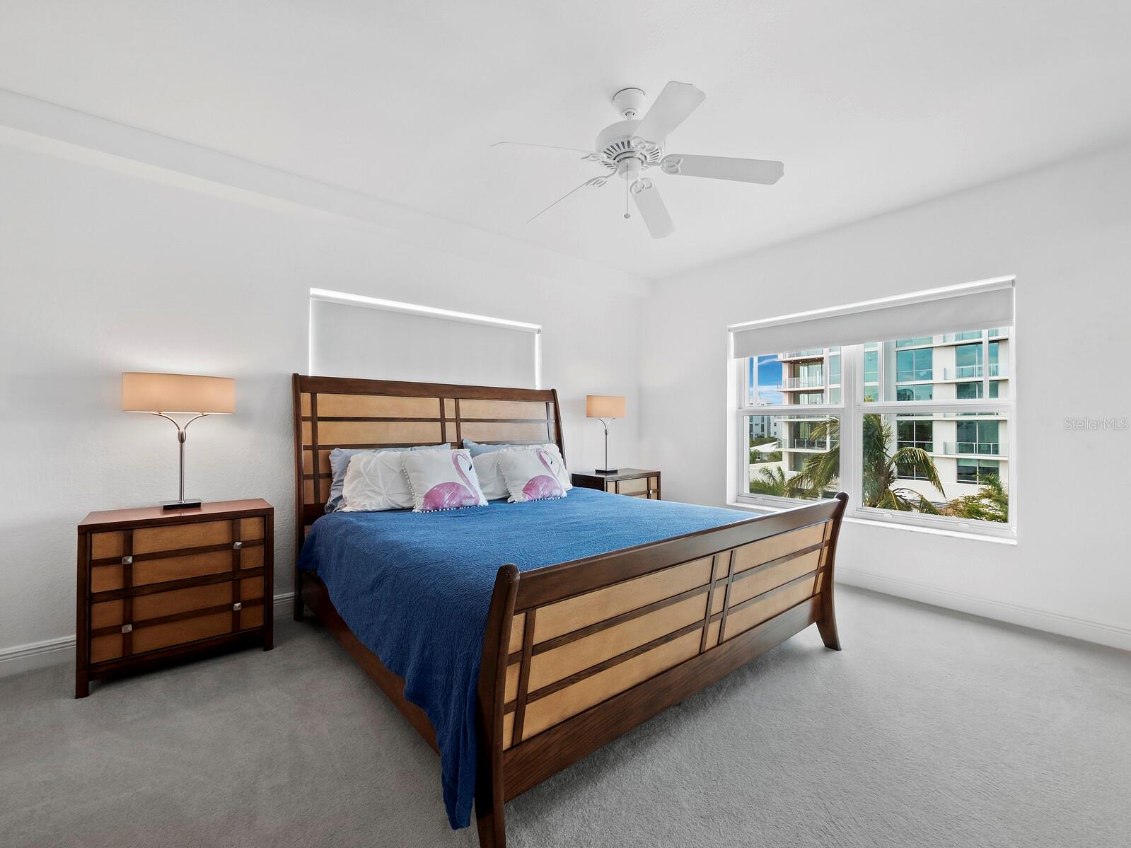 HARBOR VIEW ON GOLDEN GATE POINT - Residential