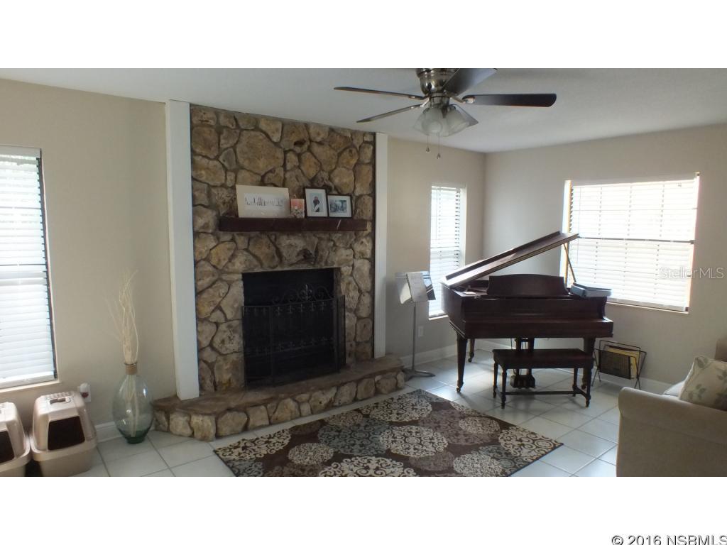 Florida Shores 01 - Residential