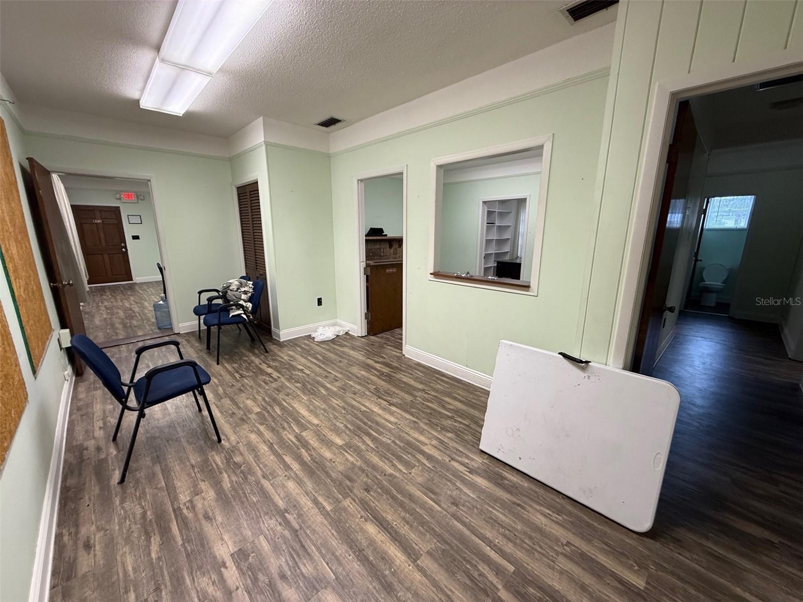 OCALI CENTER - Commercial Lease