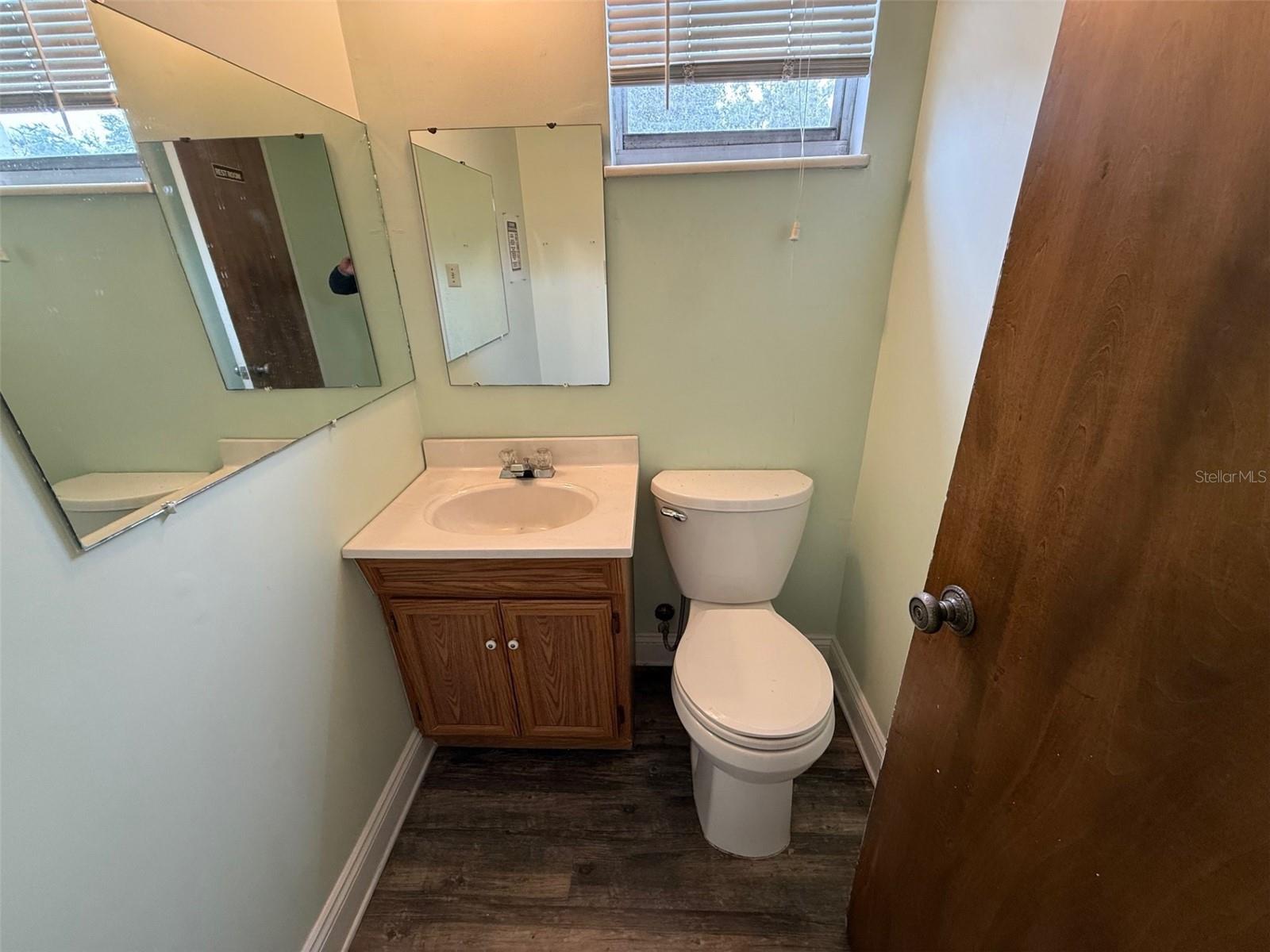 OCALI CENTER - Commercial Lease