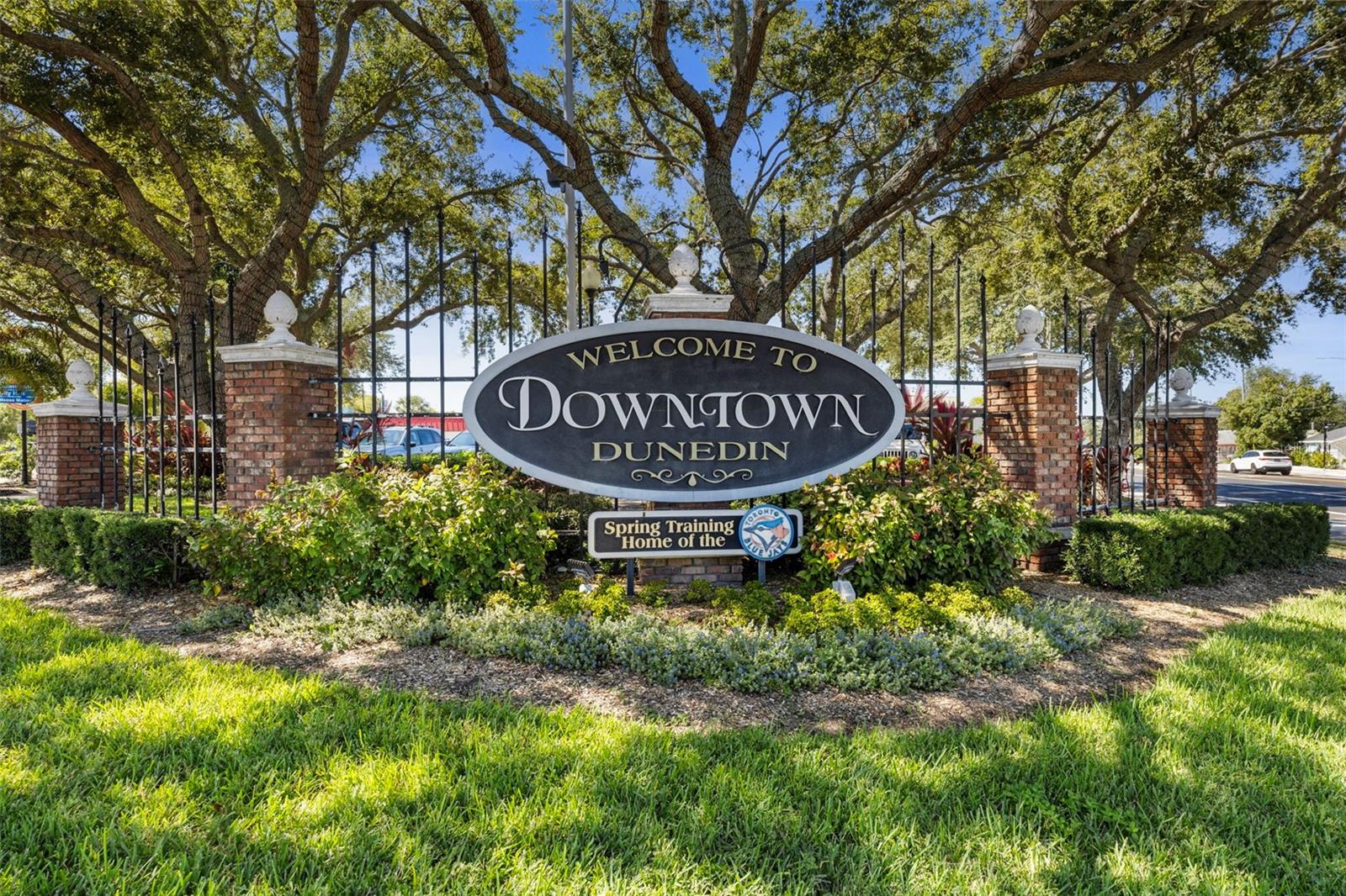 DOUGLAS PLACE - Residential