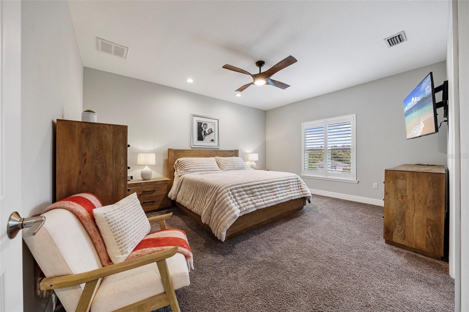 DOUGLAS PLACE - Residential