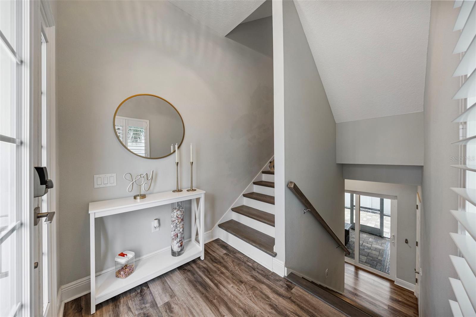 DOUGLAS PLACE - Residential