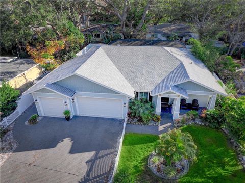 817 WILKIE STREET DUNEDIN FL 34698