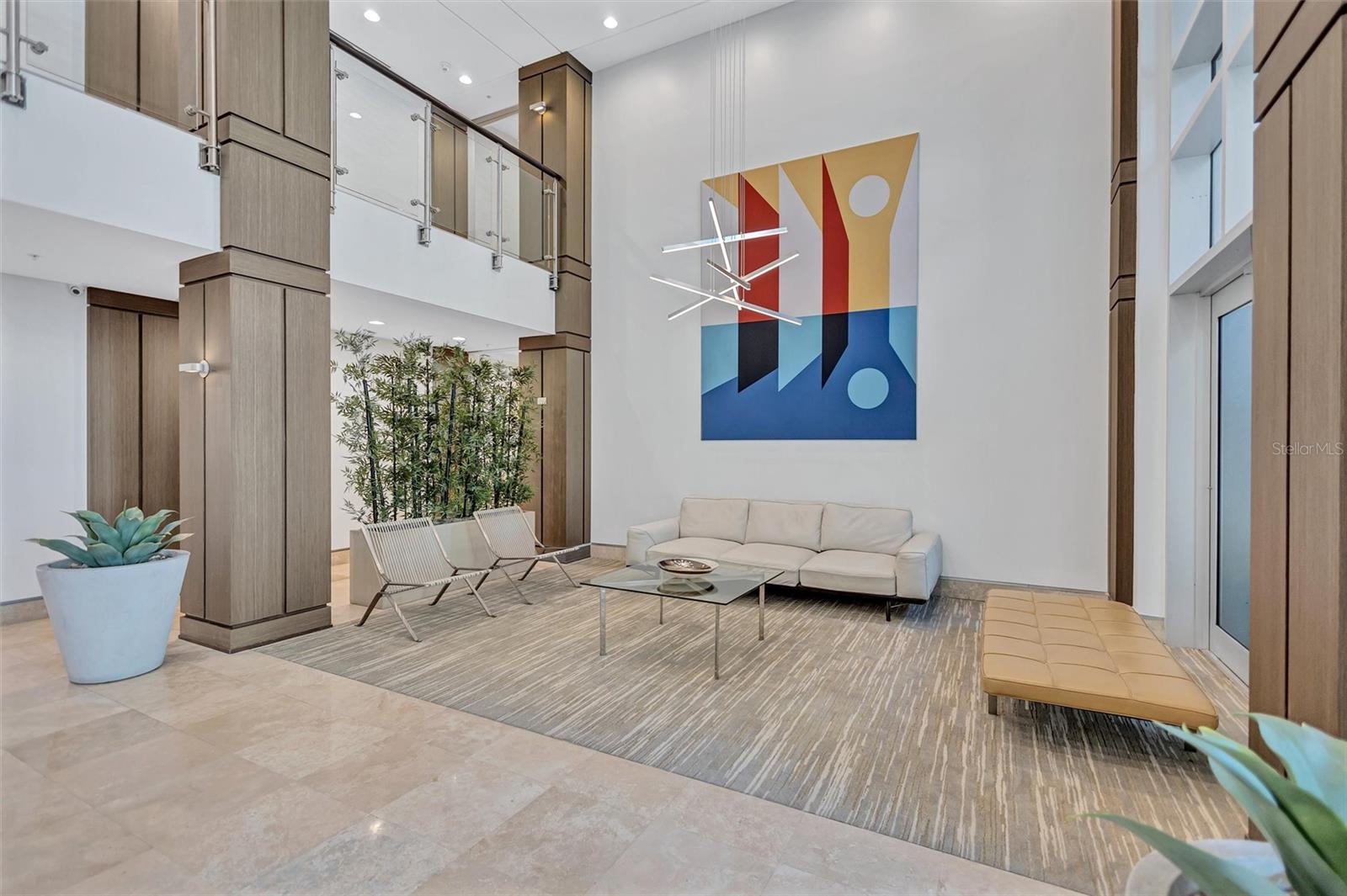 400 4TH AVENUE S 707