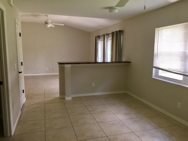 SOUTH VENICE - Residential Lease