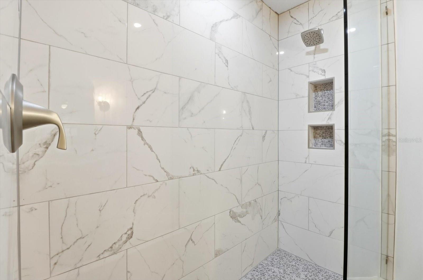 WINDERMERE PH 03 - Residential