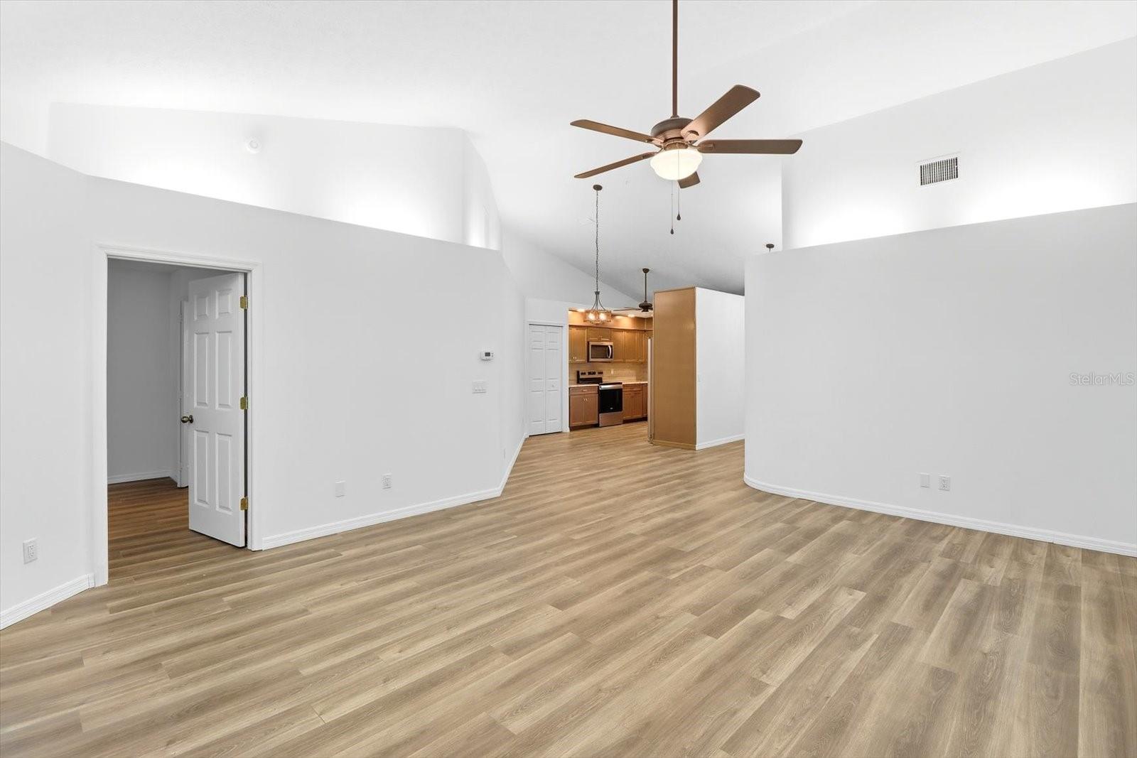 WINDERMERE PH 03 - Residential