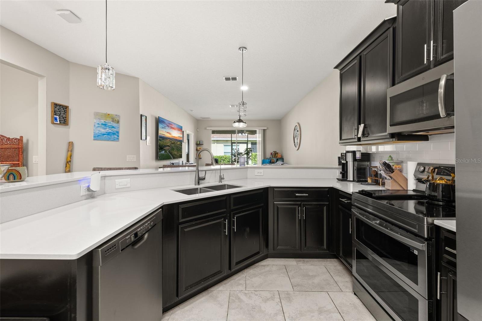 1060 BLACKWOLF RUN ROAD