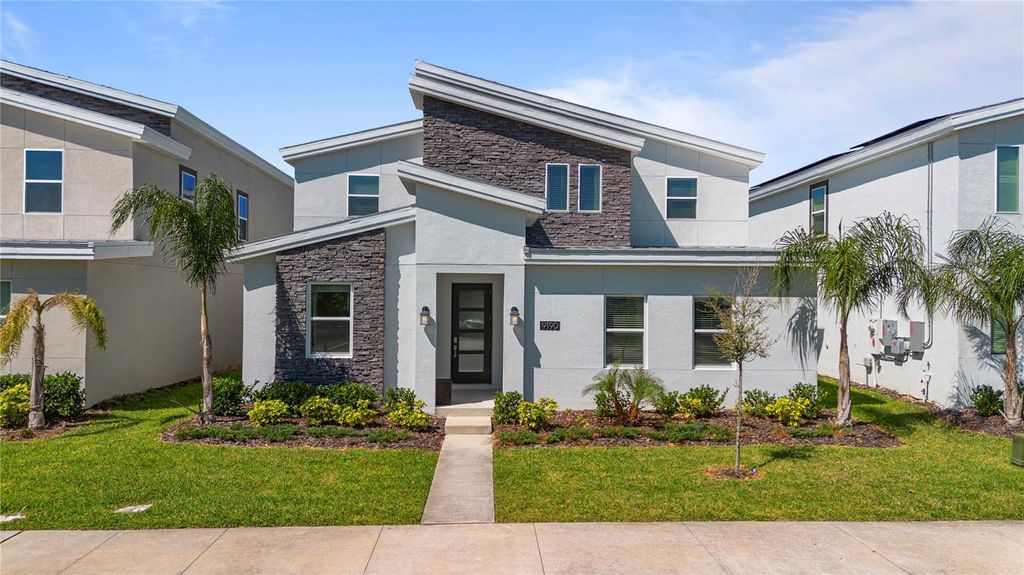 Photo of 9190 Sommerset Hills Drive, Davenport, FL 33896 (MLS # S5137682)