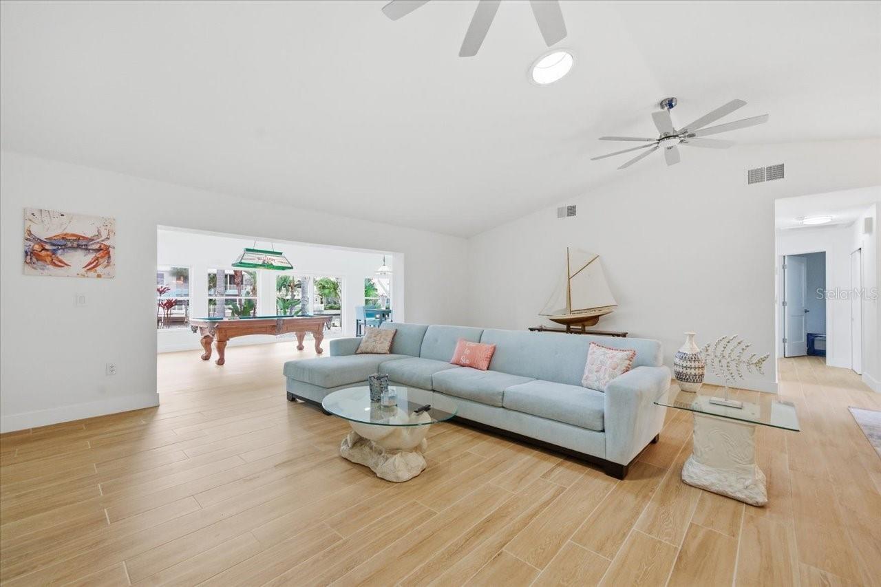 GULF COAST RET - Residential