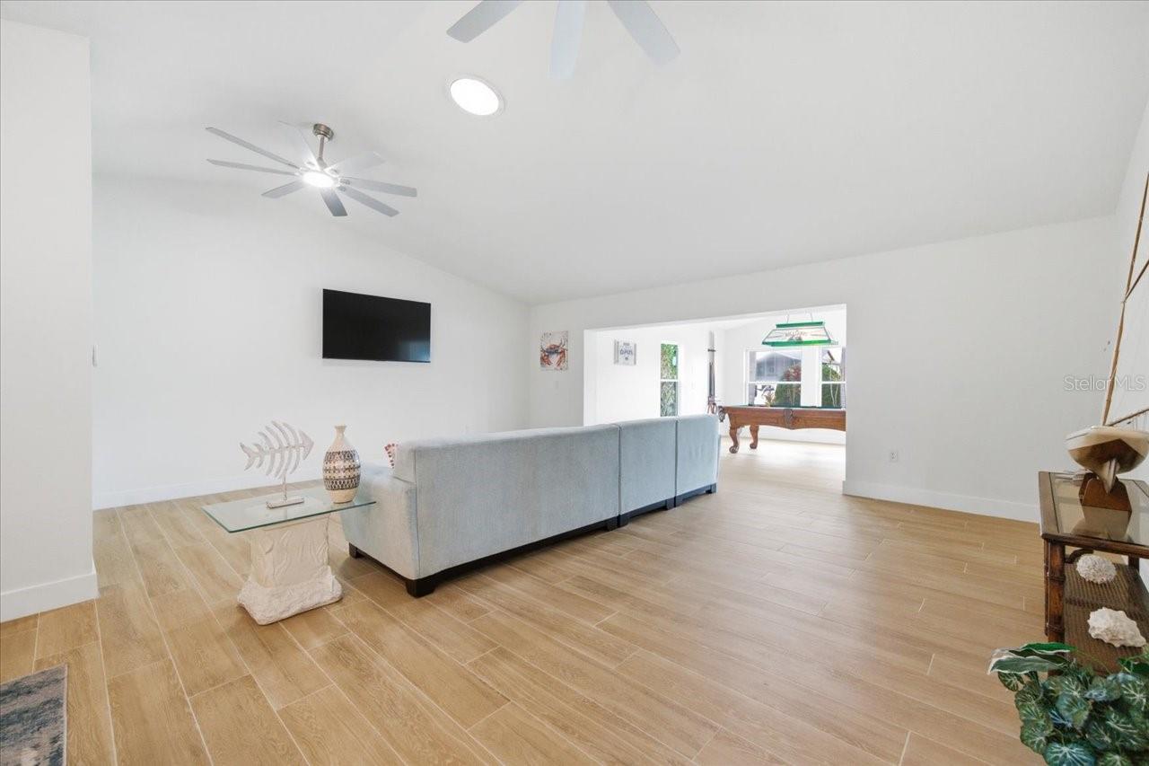 GULF COAST RET - Residential