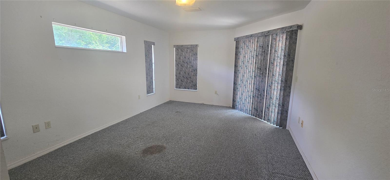 MARION OAKS UN 10 - Residential
