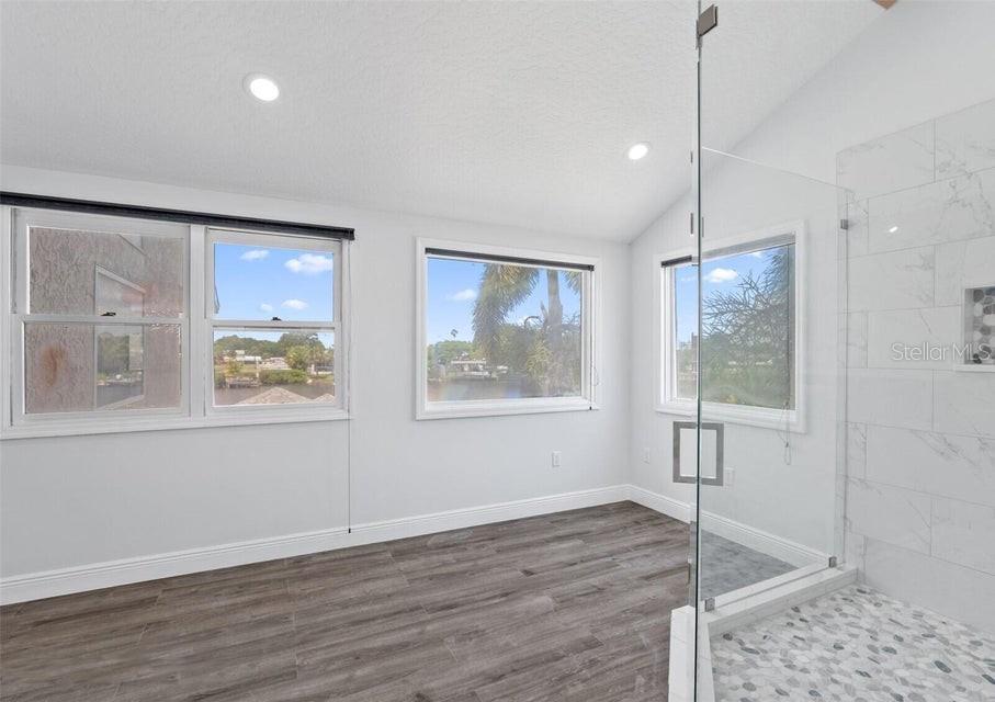 MILFORD POINT BEACH SUBD - Residential