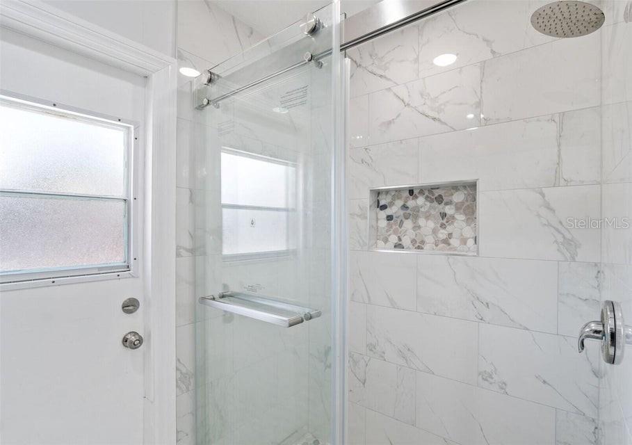 MILFORD POINT BEACH SUBD - Residential