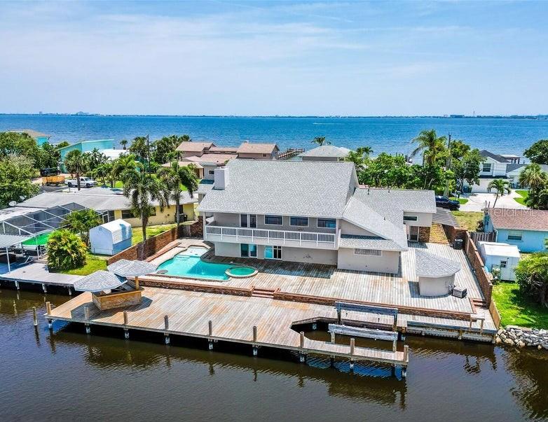 MILFORD POINT BEACH SUBD - Residential