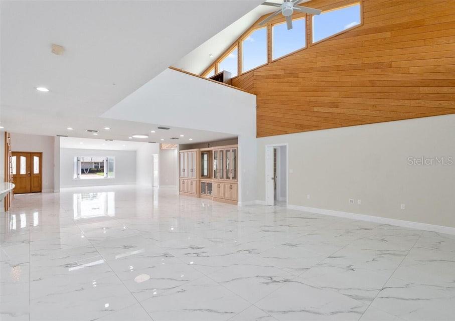 MILFORD POINT BEACH SUBD - Residential