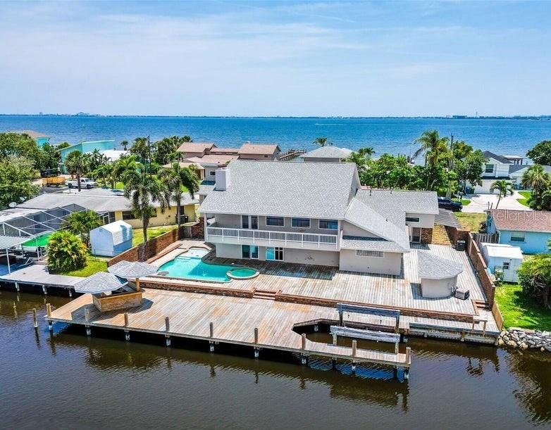 MILFORD POINT BEACH SUBD - Residential