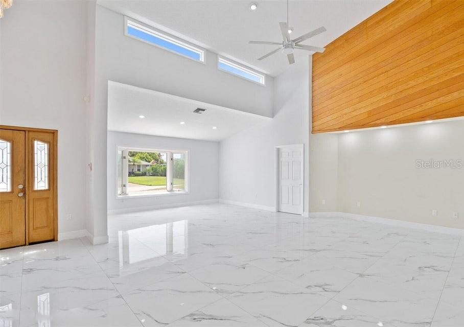 MILFORD POINT BEACH SUBD - Residential