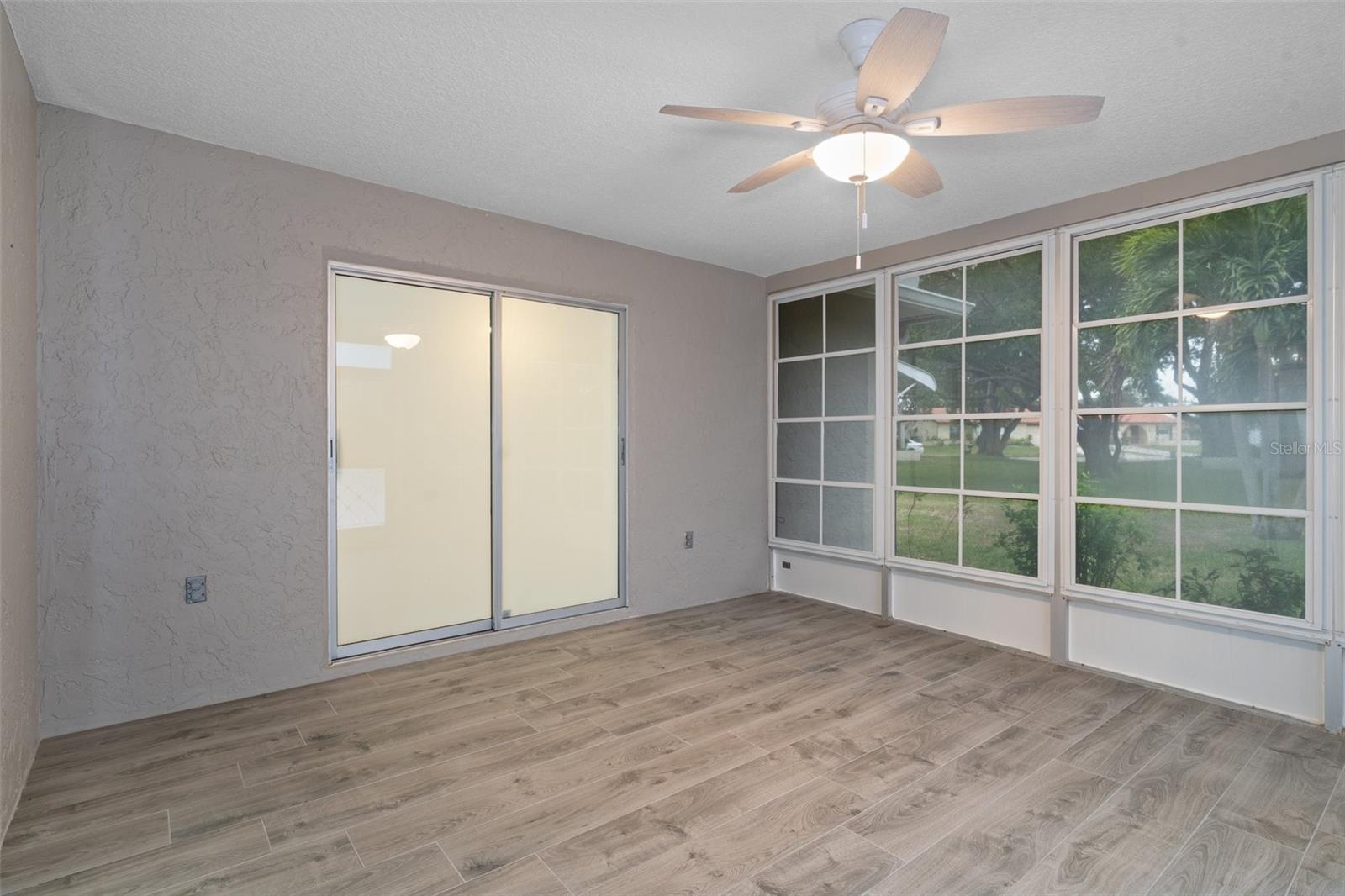 TIMBER OAKS - Residential