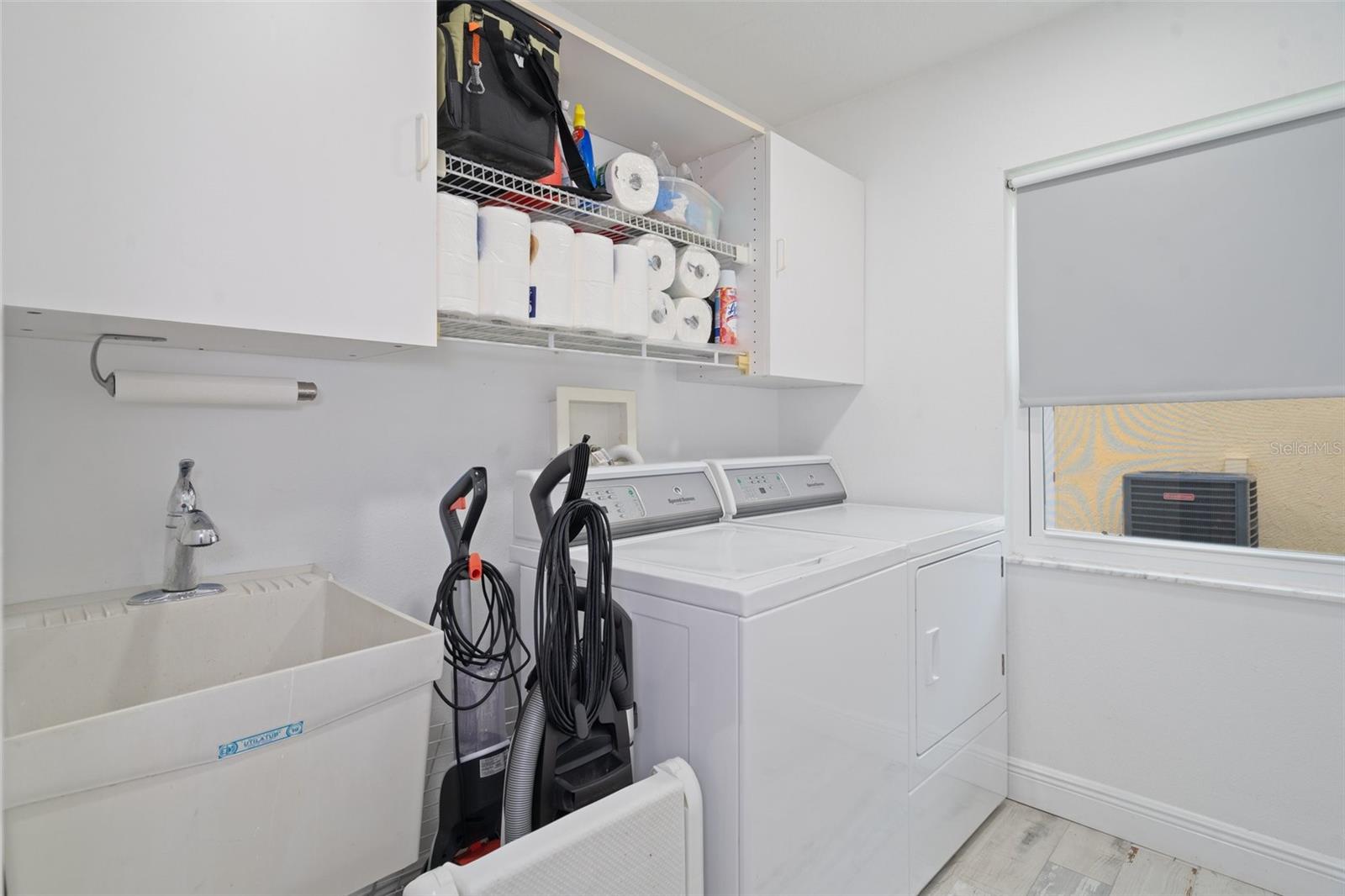 TIMBER OAKS - Residential