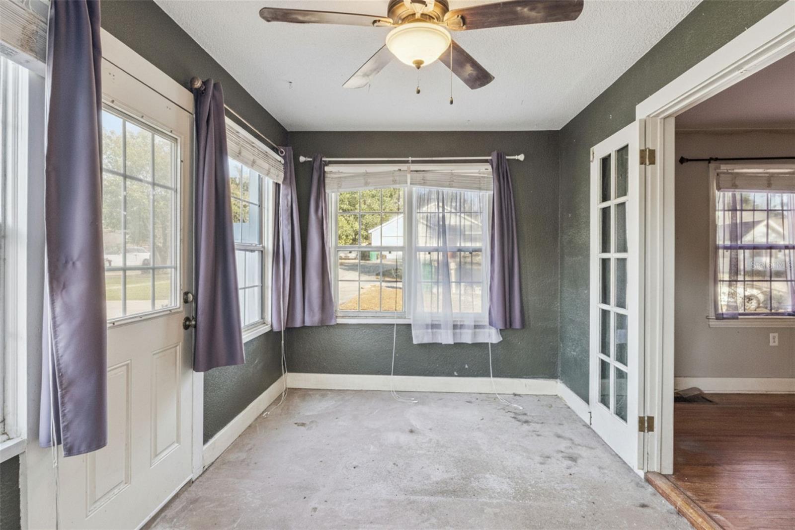 EUSTIS MORNINGVIEW SUB - Residential